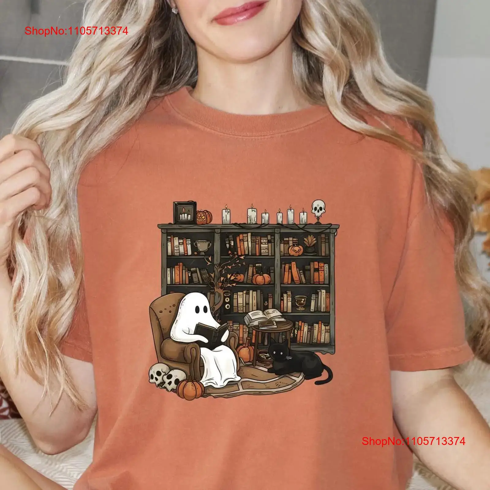 Vintage Fashion Library - Camiseta Bookish Ghost con diseño de