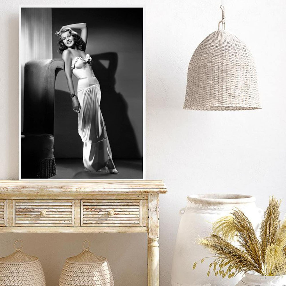 Póster de Rita Hayworth, blanc - Vintage Fashion Sketches reseña y precio